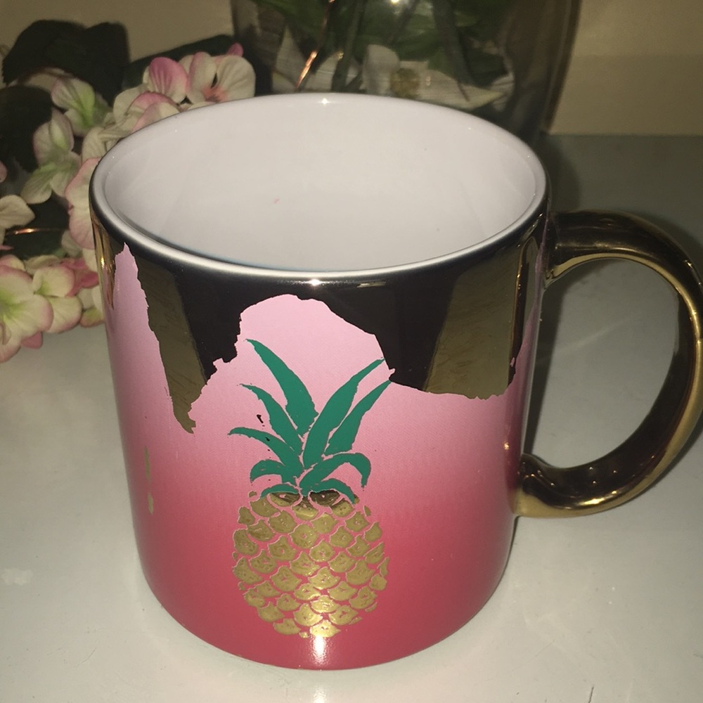 Pineapple coffee mug